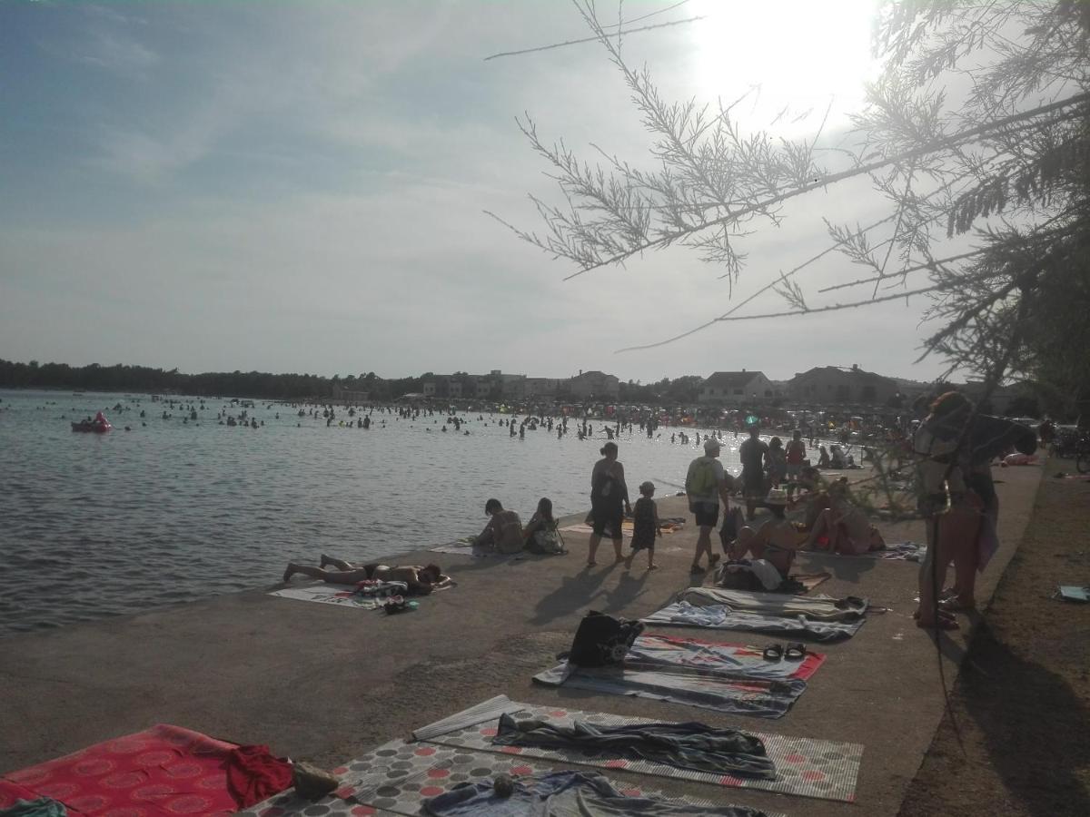 Apartman Bunaric Vir Esterno foto