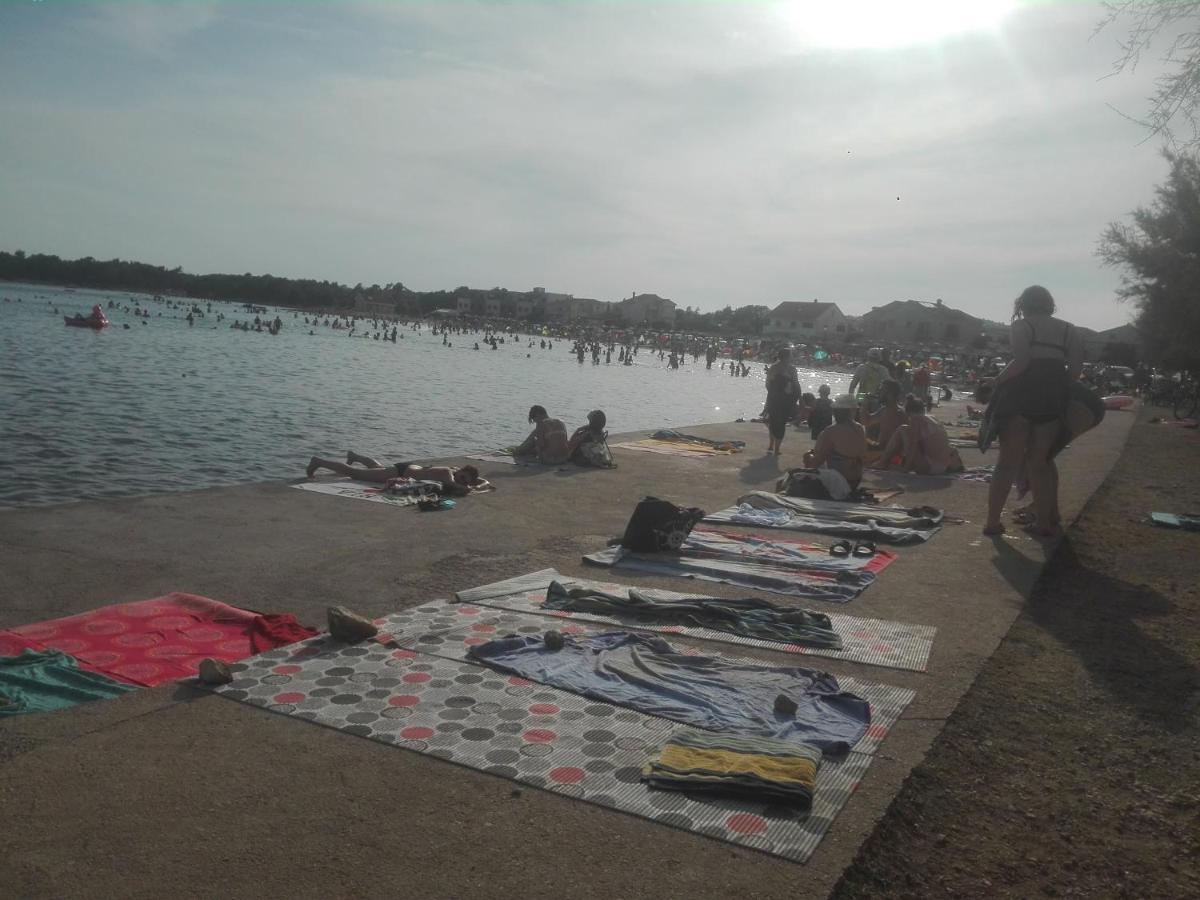 Apartman Bunaric Vir Esterno foto
