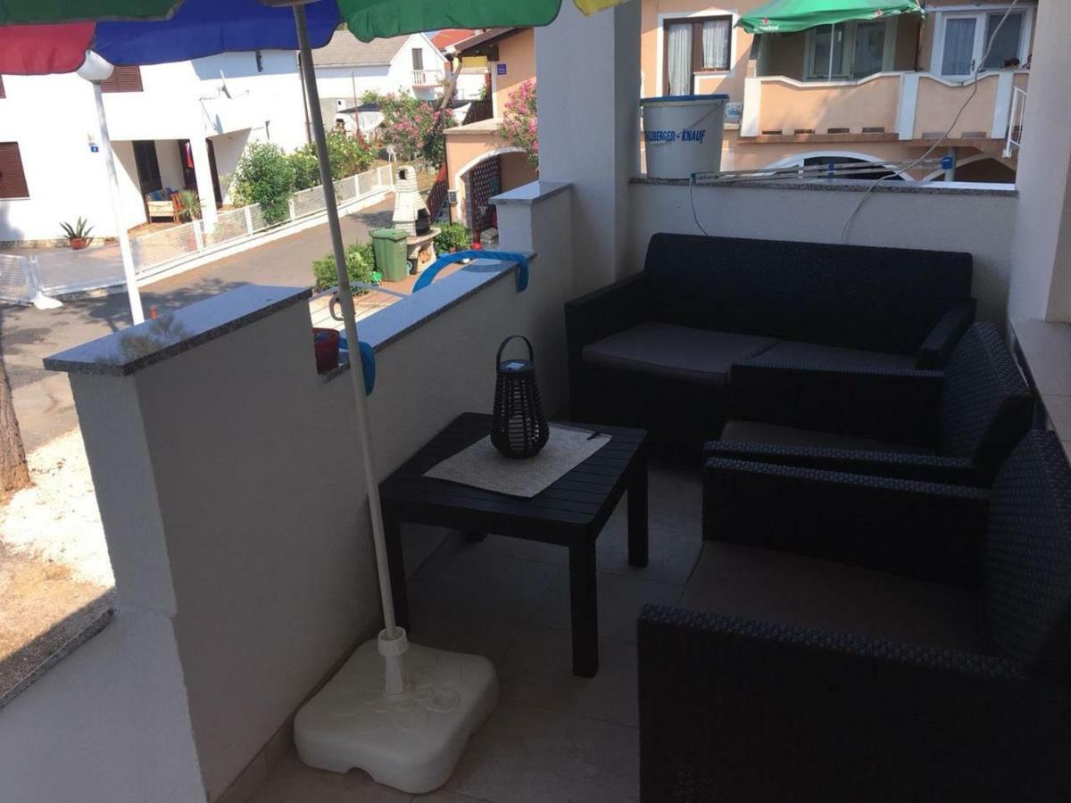 Apartman Bunaric Vir Esterno foto